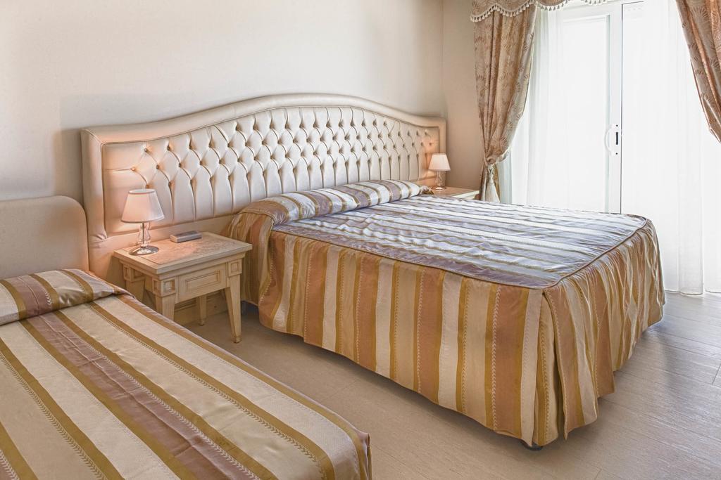 Hotel Conchiglia Cervia Exterior foto